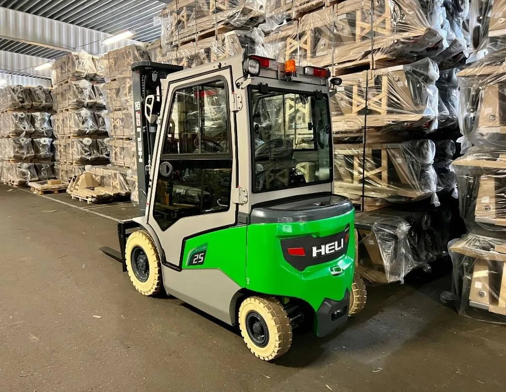 Heli CPD25 2,5 ton Lithium med våg installerad bild 6