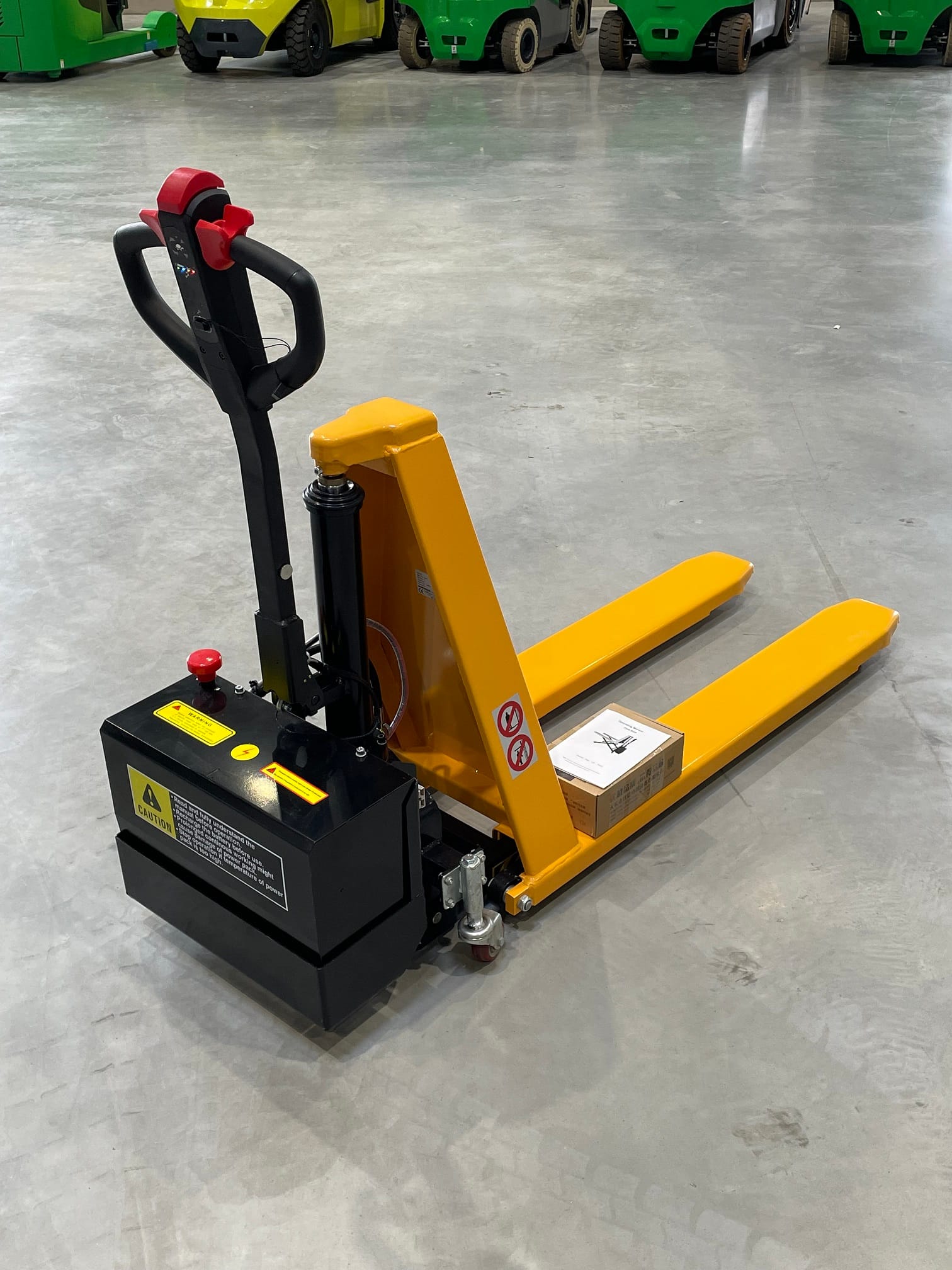 Silverstone saxlyft med elektrisk drivning samt lyft FE1056 bild 2
